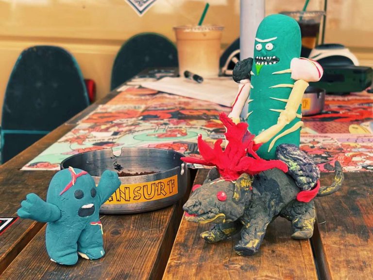 小朋友的粘土真好玩 ！———“rick and morty”