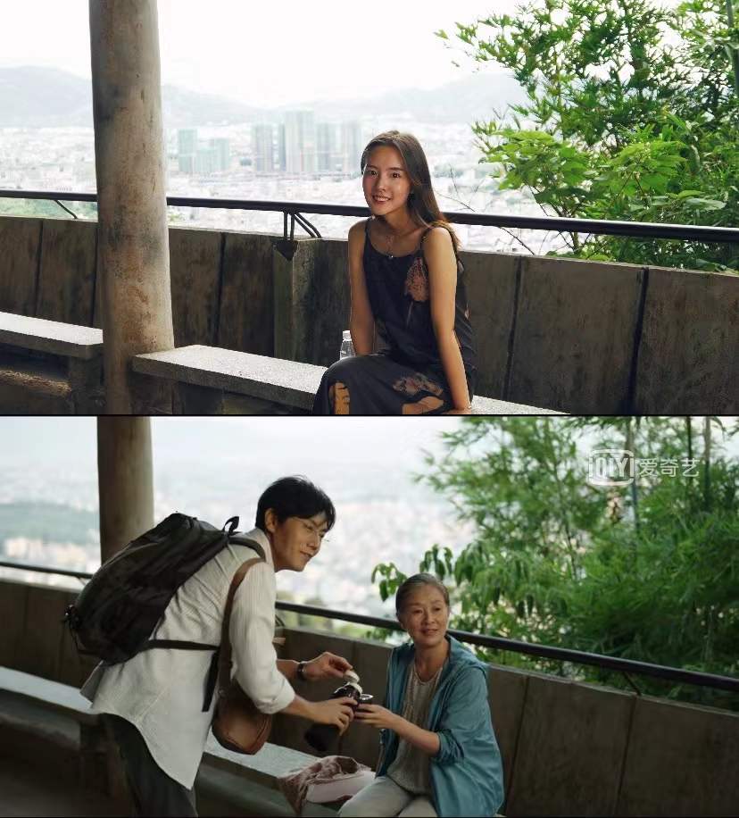 我们买了一辆特斯拉。开着电车去旅游了。