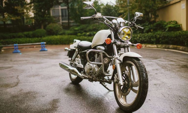 三三不是说要骑车吗？我给她改了一个。