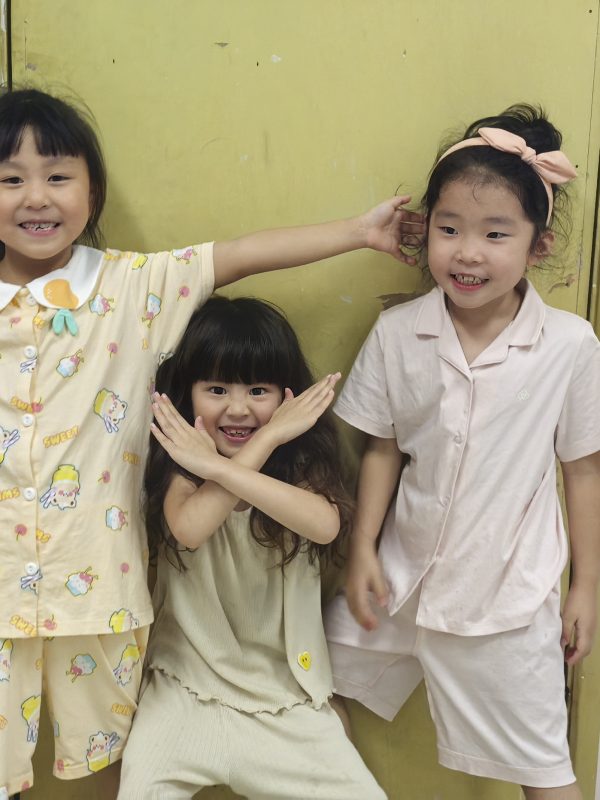 生活老师发的住校照片